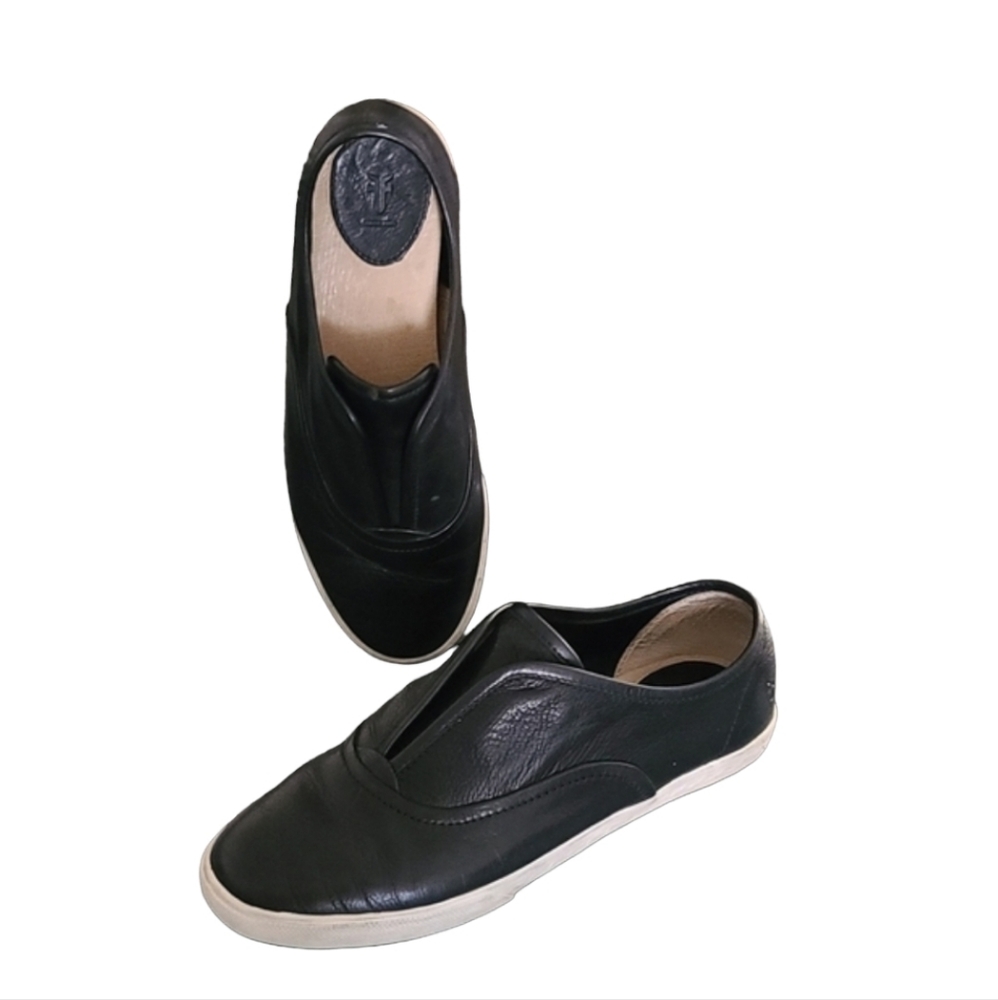 FRYE Mindy Black Leather Sneakers Flats 7 Slip On Minimalist Fashion Industrial - Picture 4 of 16